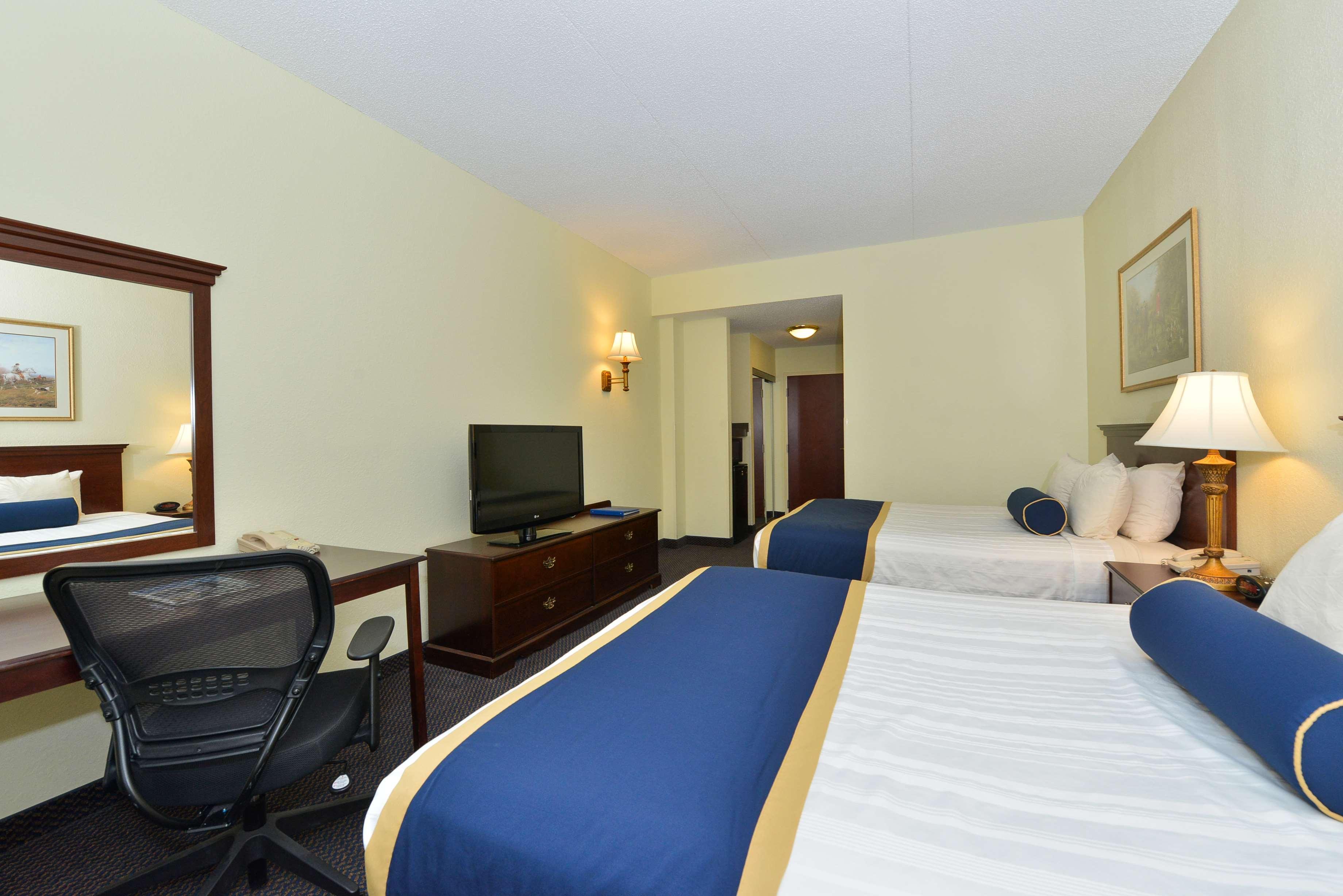 Best Western Plus Crossroads Inn & Suites Zion Crossroads Εξωτερικό φωτογραφία