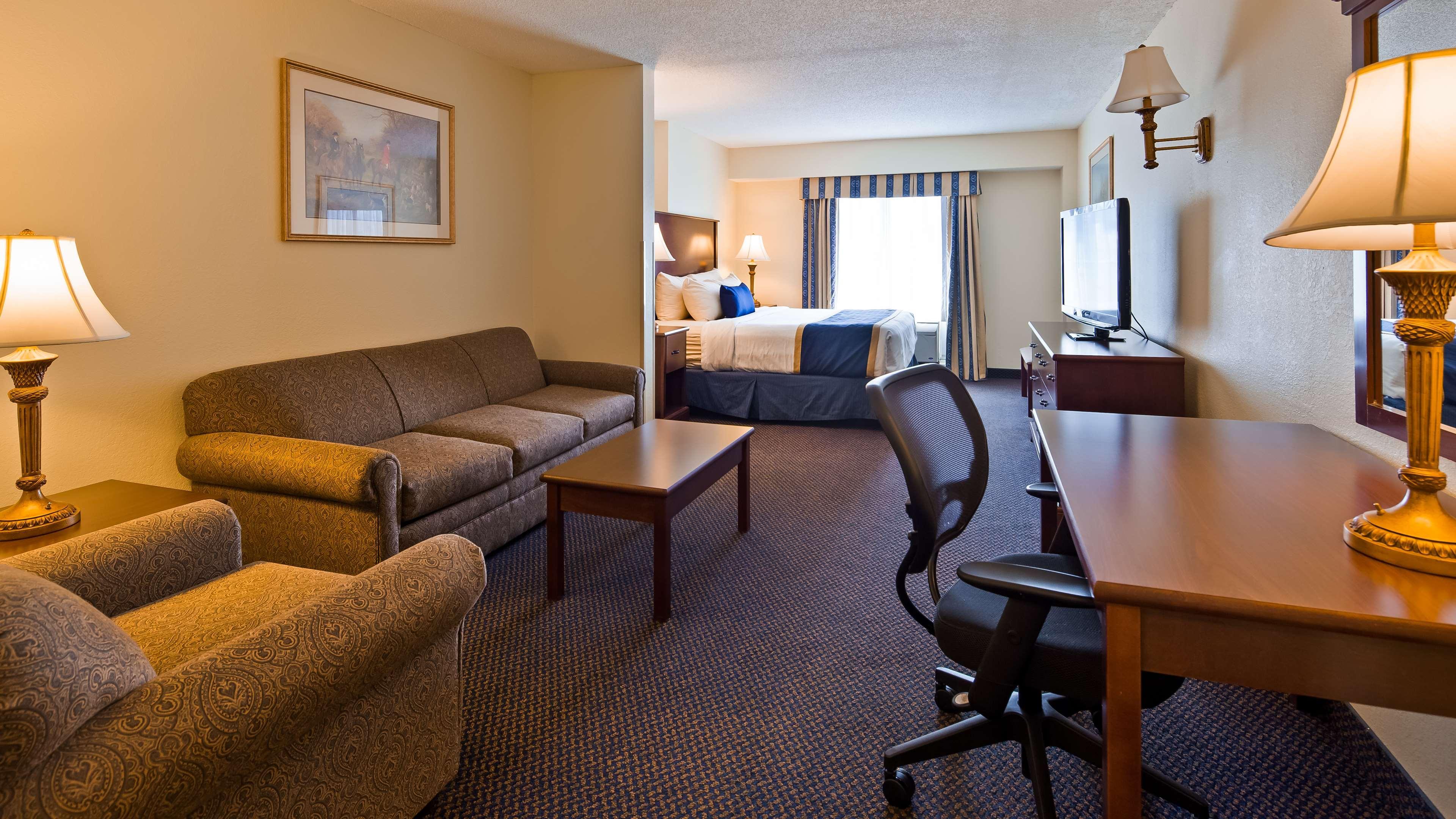 Best Western Plus Crossroads Inn & Suites Zion Crossroads Εξωτερικό φωτογραφία
