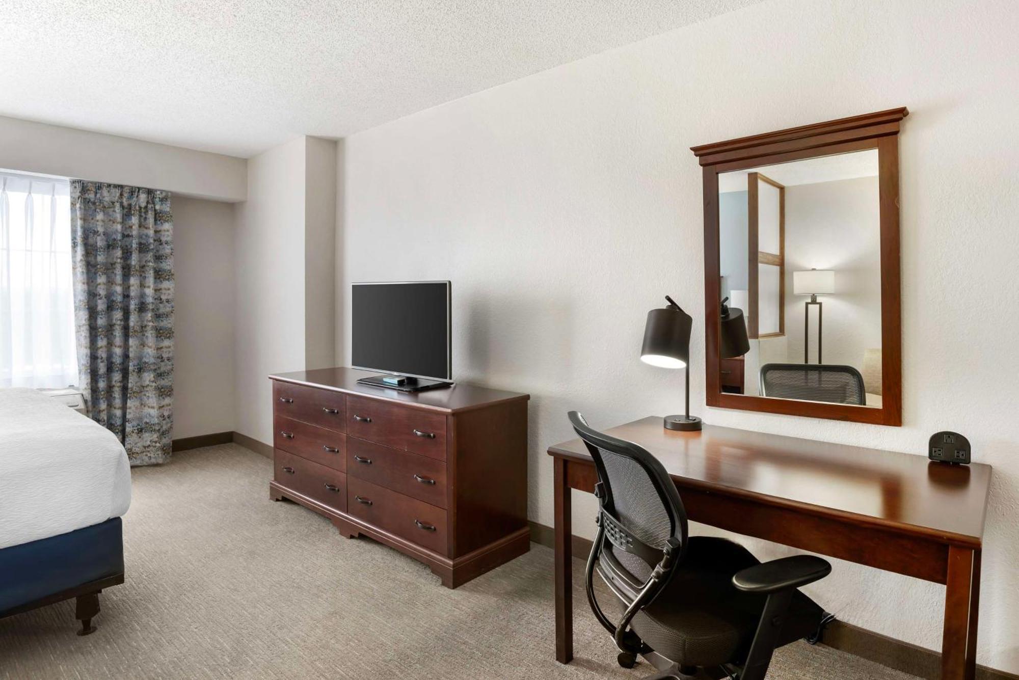 Best Western Plus Crossroads Inn & Suites Zion Crossroads Εξωτερικό φωτογραφία